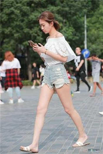 租号玩在苹果端叫什么