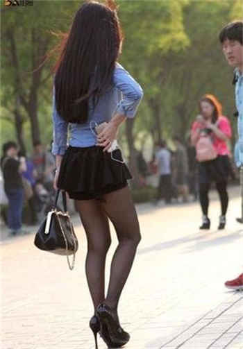 瑜伽白若冰
