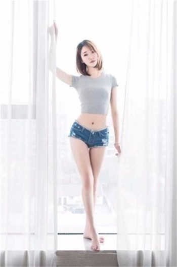 沈娜娜女学生叫什么