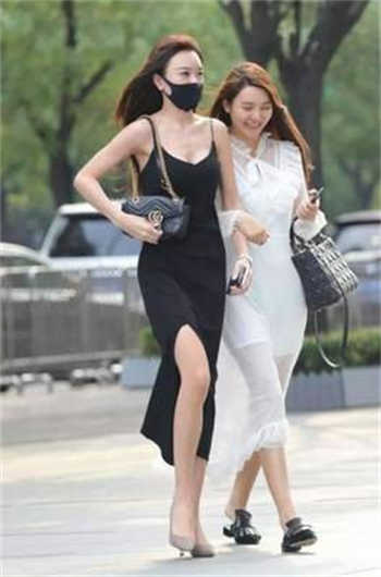 莫启言全见照