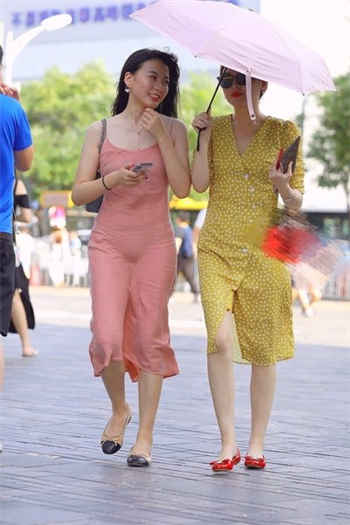 租女回家笑笑婚后生活
