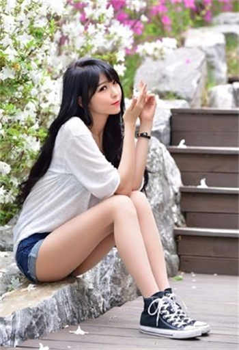 四川锦城大学下海女