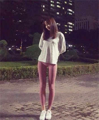 许安妮新娘送请帖在线播放