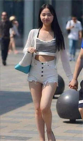 《厉少的闪婚新妻》