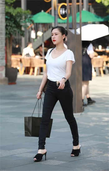 李yoyo瓜