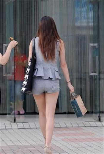 双叶美佳与黑人 magnet