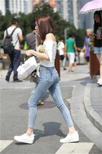 狐狸的尾巴歇后语是什么