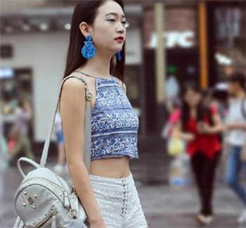 王李丹妮一路向西图片