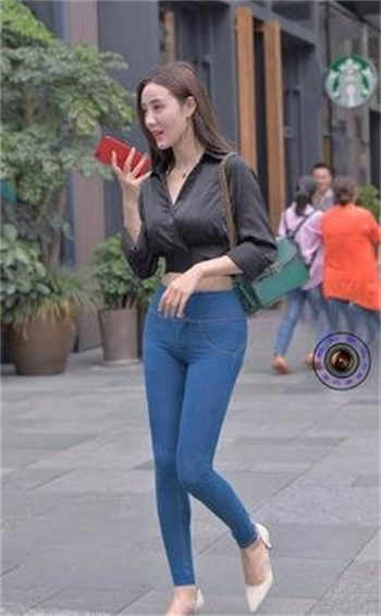 王思聪吃瓜图片